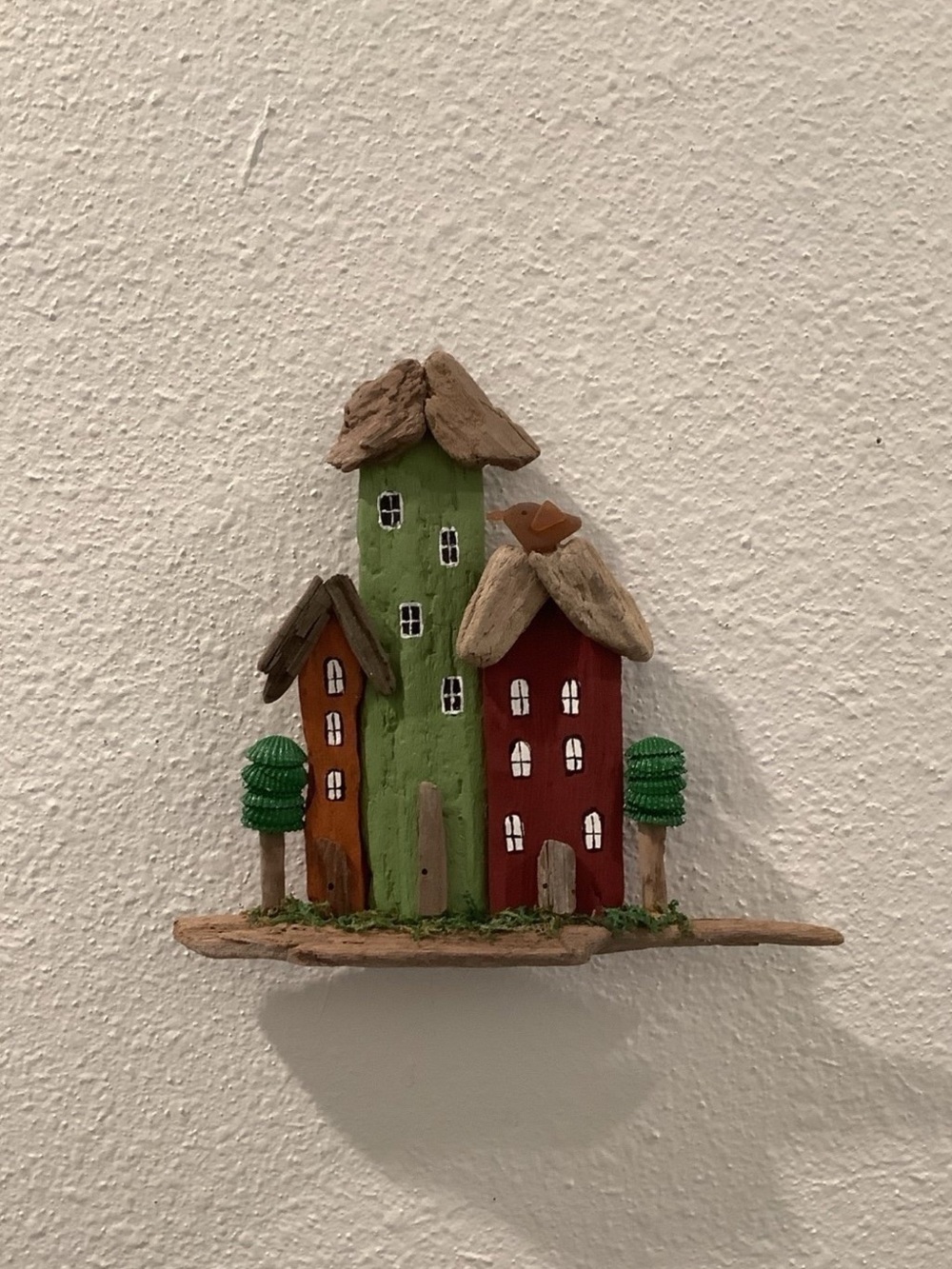 Driftwood Art, Driftwood Painted Houses w/Sea Glass Bird and seashell Trees